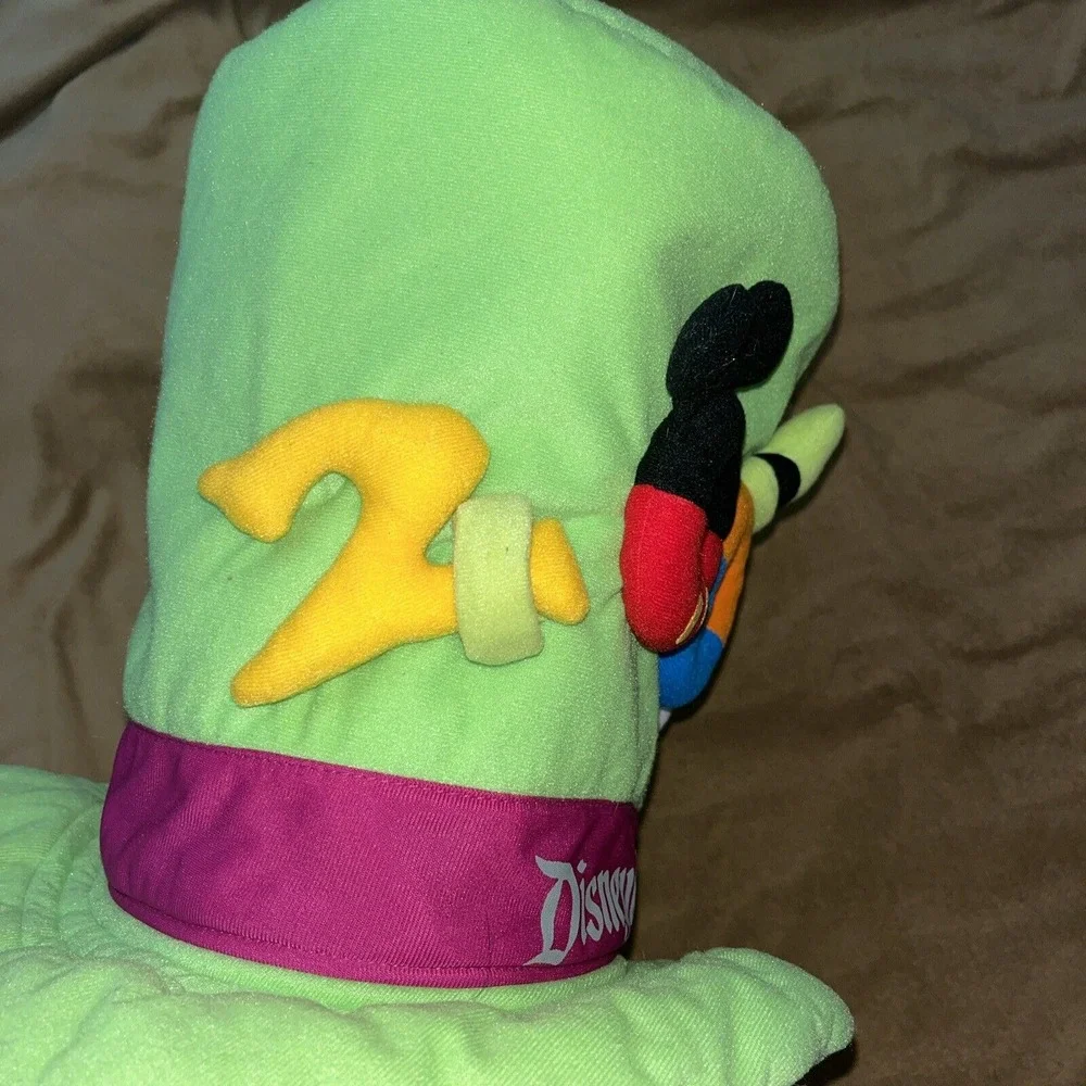 Walt Disney World 2000 Goofy Green Plush Hat Cap Adult Size Numbers Rare Costume